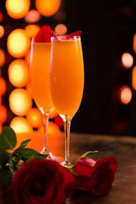 OSCAR NIGHT PASSIONFRUIT CHAMPAGNE COCKTAIL